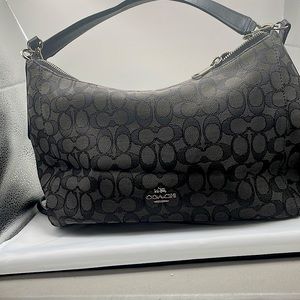 Crossover Purse
